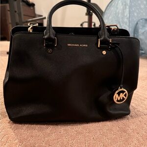Micheal Kors Purse
